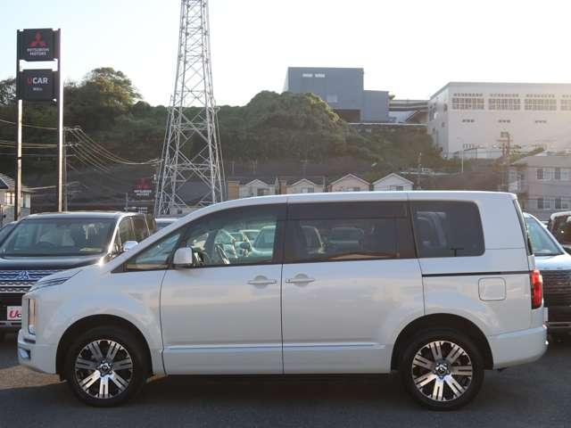 デリカD:5 G パワーパッケージ 7人乗 禁煙車 カーテンエアバック(5枚目)