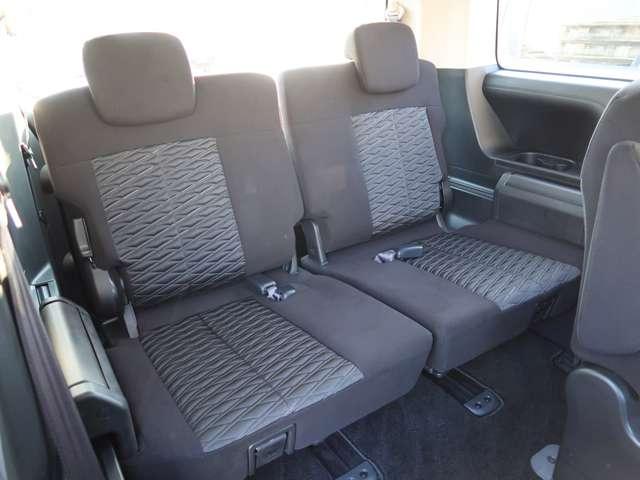 デリカD:5 G パワーパッケージ 7人乗 禁煙車 カーテンエアバック(10枚目)