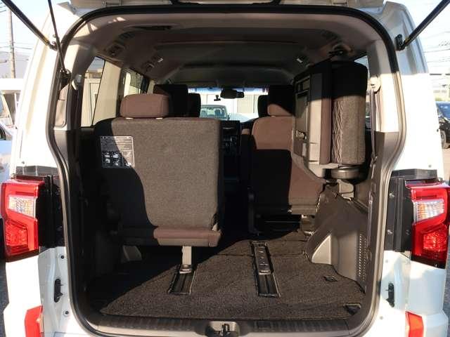 デリカD:5 G パワーパッケージ 7人乗 禁煙車 カーテンエアバック(11枚目)