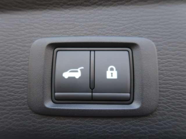 アウトランダーPHEV Pエグゼクティブパッケージ ブラウン内装 本革シート(16枚目)