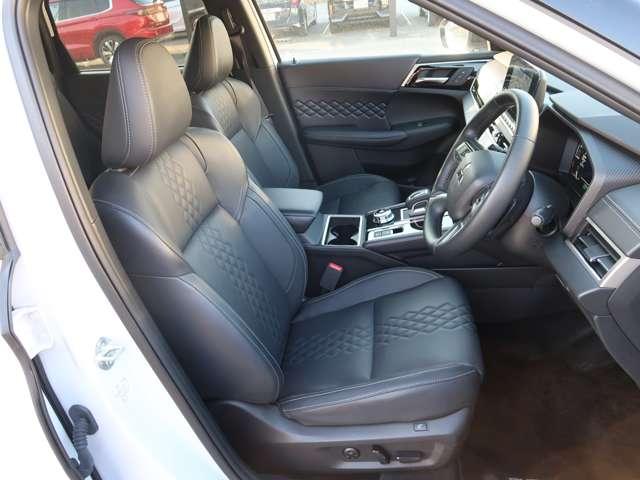 アウトランダーＰＨＥＶ ブラックエディション　衝突被害軽減　誤発進抑制（8枚目）