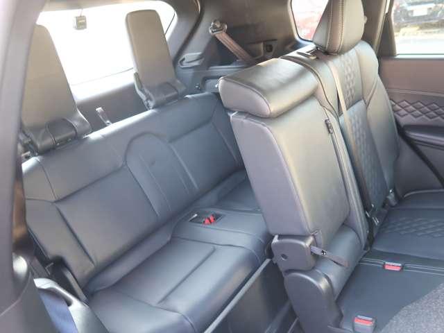 アウトランダーＰＨＥＶ ブラックエディション　衝突被害軽減　誤発進抑制（10枚目）