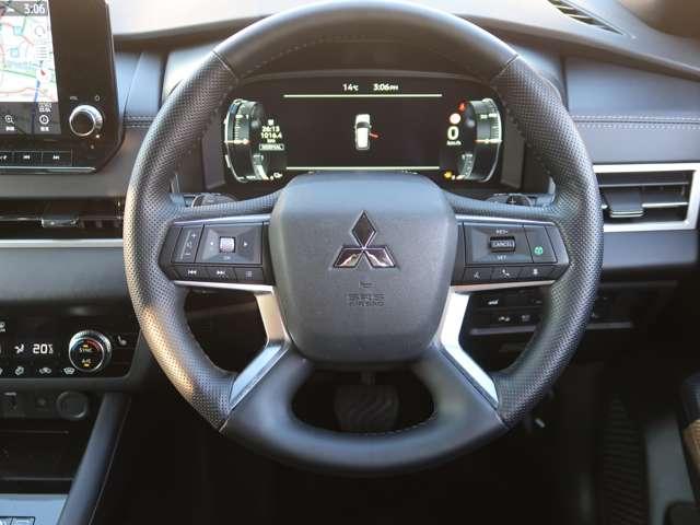 アウトランダーＰＨＥＶ ブラックエディション　衝突被害軽減　誤発進抑制（11枚目）