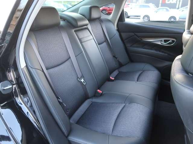 プラウディア ２５０　２ＷＤ　禁煙車　ワンオーナー（8枚目）