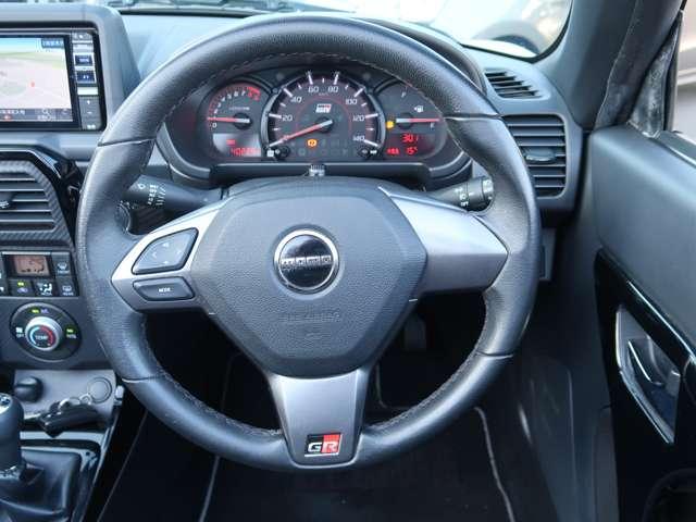 コペン ＧＲ　スポーツ　２ＷＤ　ターボ　禁煙車　ＢＢＳ　レカロシート（10枚目）