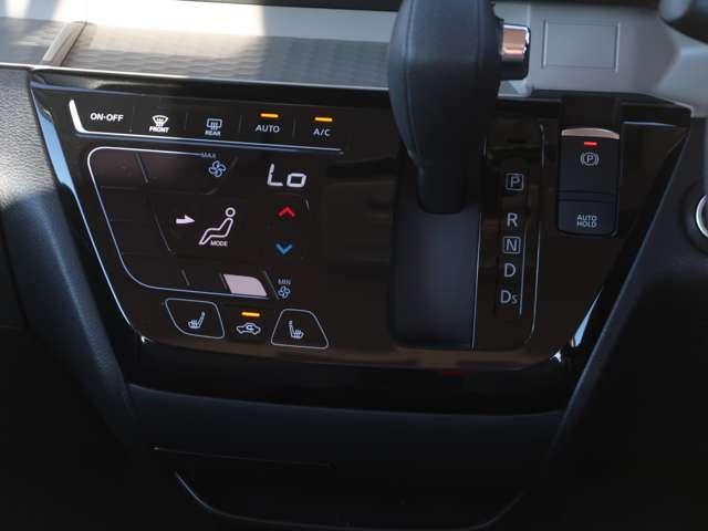 デリカミニ Ｔ　プレミアム　ターボ　９型純正ナビ　ＥＴＣ２．０（14枚目）