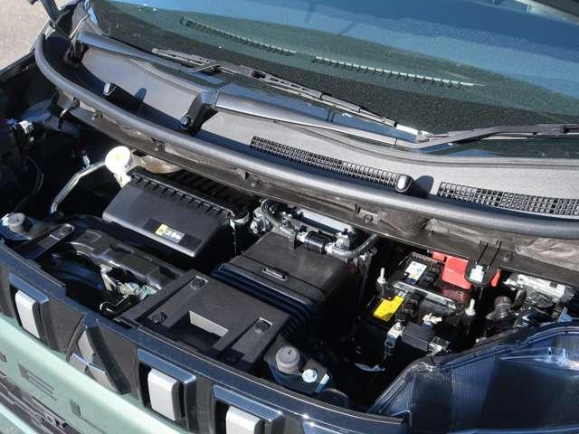 デリカミニ Ｔ　プレミアム　ターボ車　純正９インチナビ（17枚目）