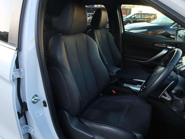 エクリプスクロスＰＨＥＶ Ｐ　禁煙　ワンオーナー　ＡＣ電源（8枚目）