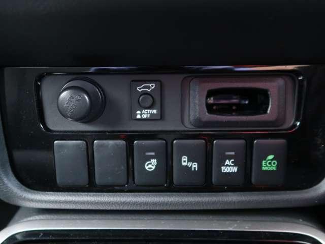 アウトランダーＰＨＥＶ ブラックエディション　パイオニアナビ　全周囲カメラ　ＥＴＣ２．０（16枚目）