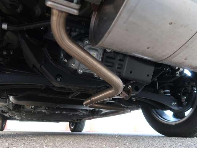 エクリプスクロスＰＨＥＶ Ｐ　サンルーフ　８型純正ナビ　ルーフレール（18枚目）