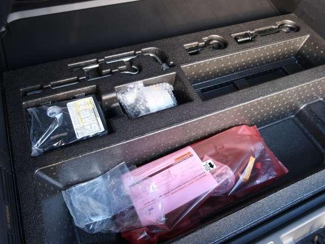 �Q�O�O�u���ʏ[�d�P�[�u���t��