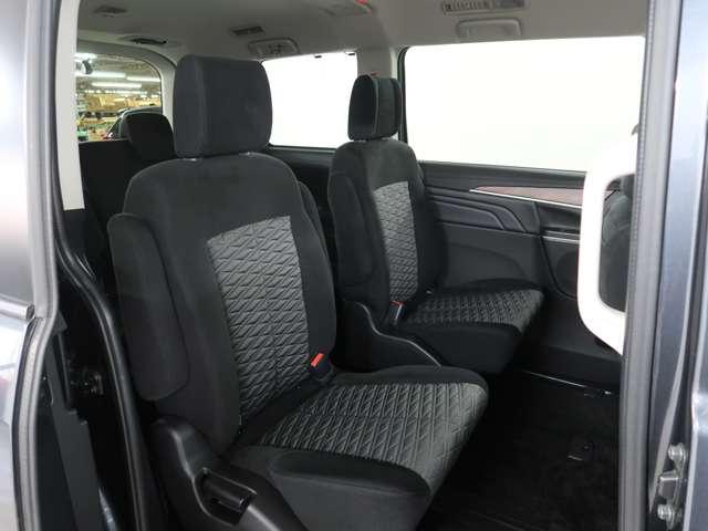 デリカＤ：５ Ｐ　１０．１型オリジナルナビ　電動サイドステップ（9枚目）