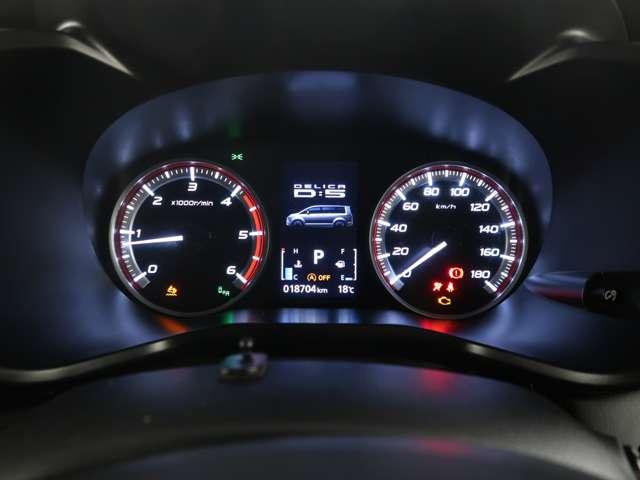 デリカＤ：５ Ｐ　１０．１型オリジナルナビ　電動サイドステップ（15枚目）