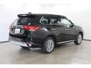 アウトランダーＰＨＥＶ Ｇプレミアムパッケージ　禁煙　１１型ナビ＋後席モニター　ドラレコ（6枚目）