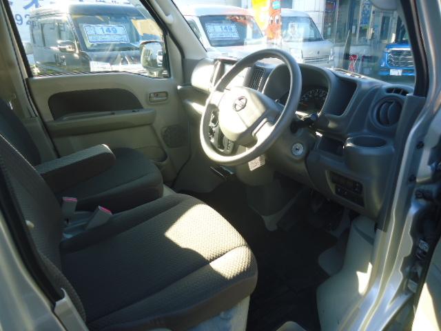 ＮＶ１００クリッパーバン ＧＸ　ハイルーフ　レーダーブレーキサポート装着車　走行２８．７５０ｋｍ　ＳＤナビフルセグＴＶ　バックカメラ　ドラレコ　ＥＴＣ　禁煙　フル装備　キーレス　取説保証書（8枚目）