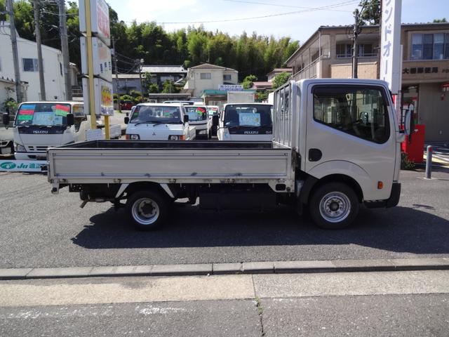 アトラストラック １．５ｔ積み　木製荷台　車両総重量３２９５ｋｇ（7枚目）