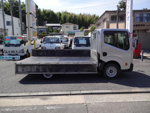 アトラストラック １．５ｔ積み　木製荷台　車両総重量３２９５ｋｇ（8枚目）