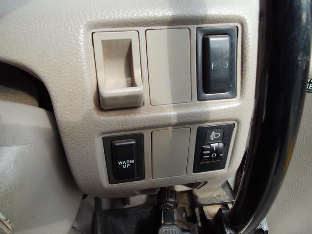 デュトロ 全低床強化ダンプ　２ｔ積み　ＡＴ車　電格ミラー　極東開発ダンプ　車両総重量４８４５キロ（19枚目）