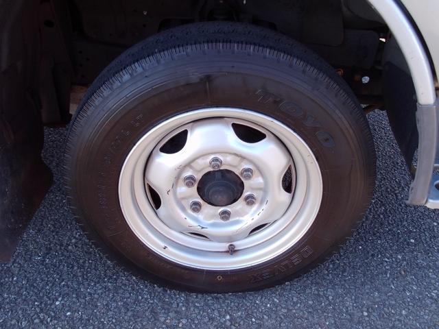アトラストラック 1.5t積み AT車 キーレスリモコン 小径ダブルタイヤ(13枚目)