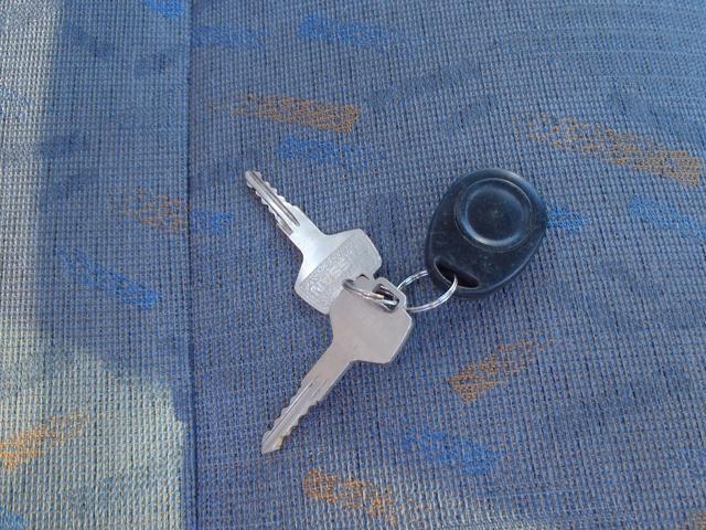 アトラストラック 1.5t積み AT車 キーレスリモコン 小径ダブルタイヤ(19枚目)