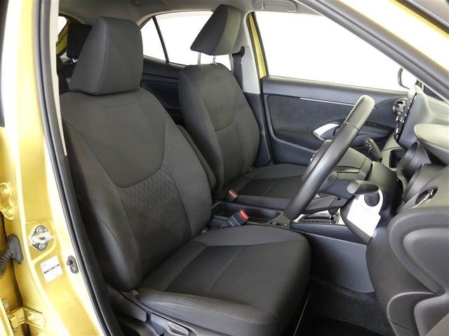 ヤリスクロス ハイブリッドＧ　弊社試乗車　衝突被害軽減ブレーキ　障害物センサー　車線逸脱警報　ペダル踏み間違い抑制装置　ブラインドモニター　先進ライト　ドライブレコーダー　クルーズコントロール　パーキングアシスト　全周囲モニター（10枚目）