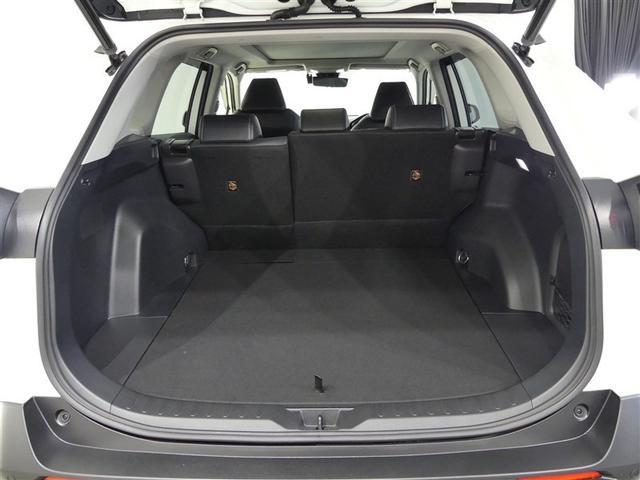 ＲＡＶ４ ハイブリッドＧ　衝突被害軽減ブレーキ　障害物センサー　車線逸脱警報　ペダル踏み間違い抑制装置　ブラインドモニター　先進ライト　ドライブレコーダー　クルーズコントロール　シートヒーター・エアコン　ディスプレイオーディオ（11枚目）