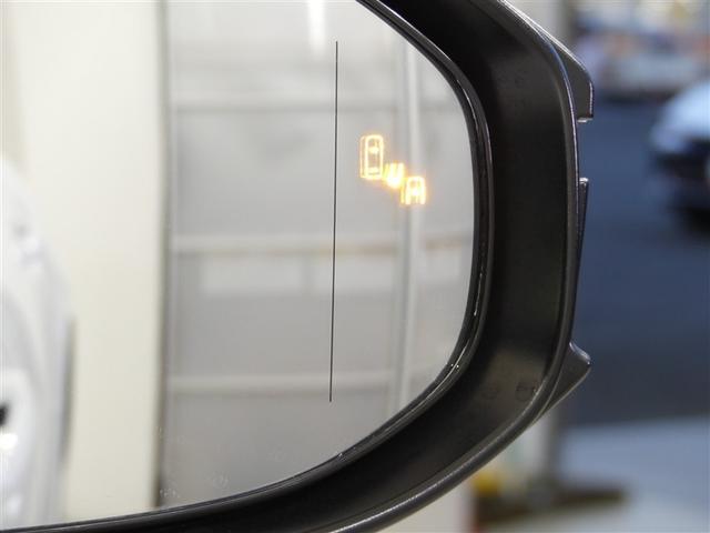 クラウンクロスオーバー G 衝突被害軽減ブレーキ 障害物センサー 車線逸脱警報 ペダル踏み間違い抑制装置 ブラインドモニター 先進ライト ドライブレコーダー クルーズコントロール ディスプレイオーディオ 全周囲モニター ETC(4枚目)