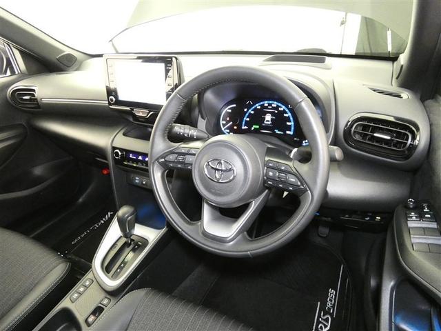 ヤリスクロス ハイブリッドＺ　衝突被害軽減ブレーキ　障害物センサー　車線逸脱警報　ペダル踏み間違い抑制装置　ブラインドモニター　先進ライト　ドライブレコーダー　クルーズコントロール　ディスプレイオーディオ　全周囲モニター　ＥＴＣ（22枚目）