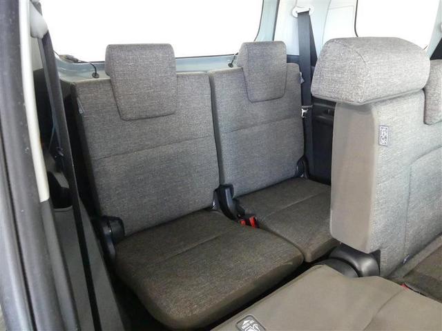 シエンタ ハイブリッドＺ　１００Ｖ電源　ドラレコ　ミュージックプレイヤー接続可　４ＷＤ　乗車定員７人　アルミホイール　両側電動スライド　ウオークスルー　ワンオーナー　ＬＥＤヘッドランプ　キーレス　盗難防止装置　ハイブリッド（12枚目）