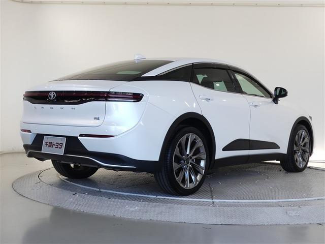 クラウンクロスオーバー Ｇアドバンスド・レザーパッケージ　１００Ｖ電源　ドラレコ　ミュージックプレイヤー接続可　電動シート　４ＷＤ　革シート　アルミホイール　ワンオーナー　ＬＥＤヘッドランプ　キーレス　盗難防止装置　ハイブリッド　オートクルーズコントロール（3枚目）