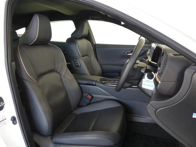 クラウンクロスオーバー Ｇアドバンスド・レザーパッケージ　１００Ｖ電源　ドラレコ　ミュージックプレイヤー接続可　電動シート　４ＷＤ　革シート　アルミホイール　ワンオーナー　ＬＥＤヘッドランプ　キーレス　盗難防止装置　ハイブリッド　オートクルーズコントロール（8枚目）