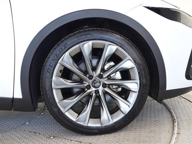 クラウンクロスオーバー Ｇアドバンスド・レザーパッケージ　１００Ｖ電源　ドラレコ　ミュージックプレイヤー接続可　電動シート　４ＷＤ　革シート　アルミホイール　ワンオーナー　ＬＥＤヘッドランプ　キーレス　盗難防止装置　ハイブリッド　オートクルーズコントロール（28枚目）