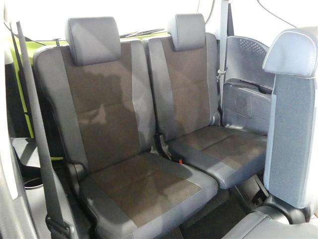 シエンタ Ｇ　クエロ　衝突被害軽減ブレーキ　障害物センサー　車線逸脱警報　ペダ踏み間違抑制装置　先進ライト　両側電動スライドドア　オートエアコン　メモリーナビ・フルセグＴＶ　バックモニター　後席モニター　ＬＥＤヘッドライト（11枚目）