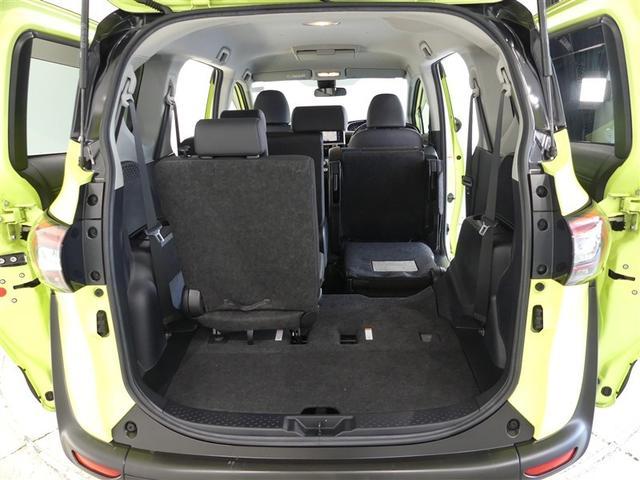 シエンタ Ｇ　クエロ　衝突被害軽減ブレーキ　障害物センサー　車線逸脱警報　ペダ踏み間違抑制装置　先進ライト　両側電動スライドドア　オートエアコン　メモリーナビ・フルセグＴＶ　バックモニター　後席モニター　ＬＥＤヘッドライト（13枚目）