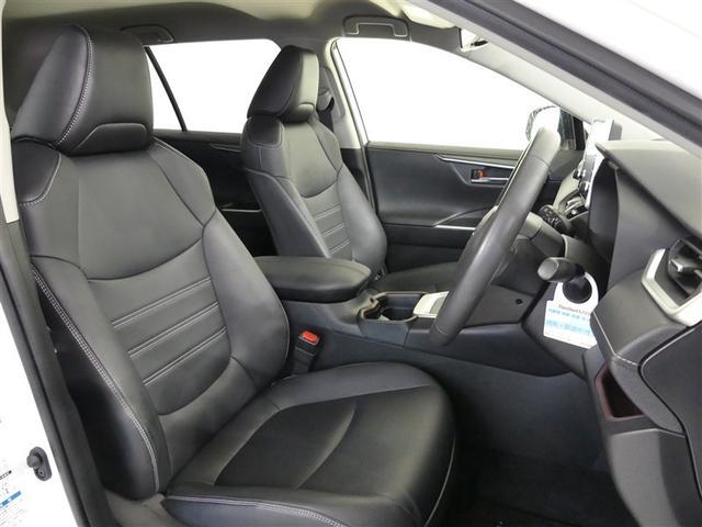 ＲＡＶ４ ハイブリッドＧ　タイヤ４本交換　４ＷＤ　衝突被害軽減ブレーキ　障害物センサー　車線逸脱警報　ペダ踏み間違抑制装置　ブラインドモニター　先進ライト　ドライブレコーダー　クルーズコントロール　シートヒーター　スマートキー（8枚目）