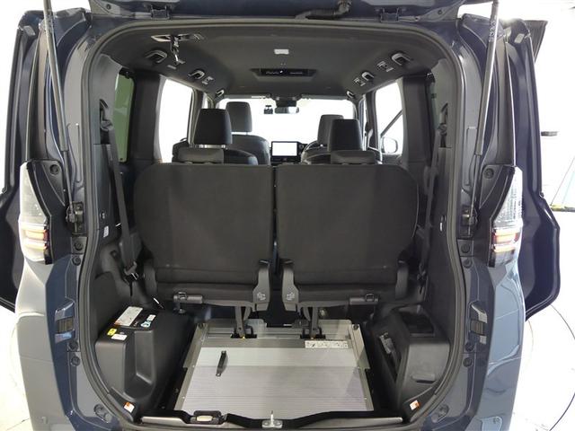 ヴォクシー Ｓ－Ｇクルマイスシヨウ　ミュージックプレイヤー接続可　展示・試乗車　乗車定員７人　アルミホイール　両側電動スライド　ウオークスルー　ＬＥＤヘッドランプ　記録簿　キーレス　ＣＤ　Ｗエアコン　盗難防止装置　メモリーナビ　フルセグ（21枚目）