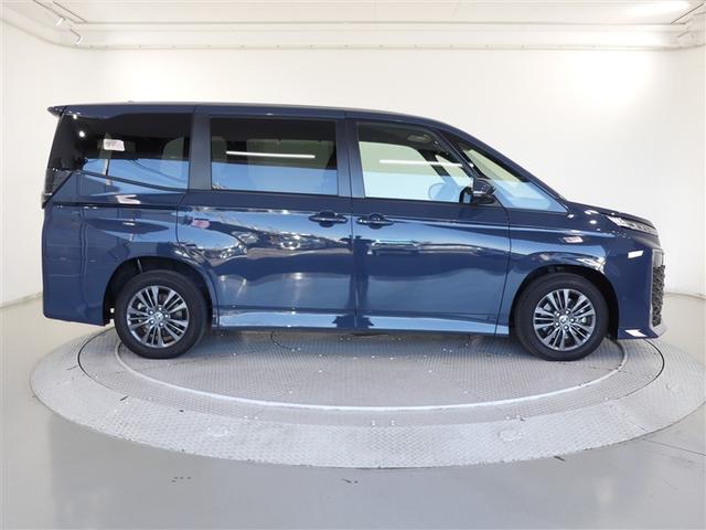 ヴォクシー Ｓ－Ｇクルマイスシヨウ　ミュージックプレイヤー接続可　展示・試乗車　乗車定員７人　アルミホイール　両側電動スライド　ウオークスルー　ＬＥＤヘッドランプ　記録簿　キーレス　ＣＤ　Ｗエアコン　盗難防止装置　メモリーナビ　フルセグ（28枚目）