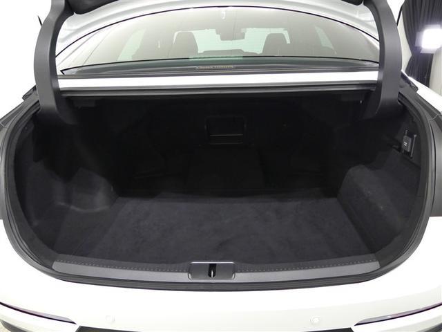 クラウンクロスオーバー Ｇアドバンスド・レザーパッケージ　１００Ｖ電源　ドラレコ　ミュージックプレイヤー接続可　電動シート　４ＷＤ　革シート　アルミホイール　ＬＥＤヘッドランプ　キーレス　盗難防止装置　ハイブリッド　オートクルーズコントロール　メモリーナビ（13枚目）