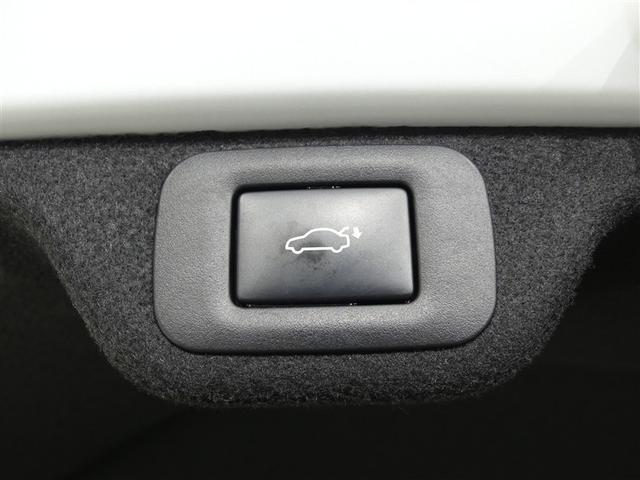 クラウンクロスオーバー Ｇアドバンスド・レザーパッケージ　１００Ｖ電源　ドラレコ　ミュージックプレイヤー接続可　電動シート　４ＷＤ　革シート　アルミホイール　ＬＥＤヘッドランプ　キーレス　盗難防止装置　ハイブリッド　オートクルーズコントロール　メモリーナビ（22枚目）