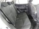 後部座席も当然、綺麗・清潔に仕上げております。内装の綺麗なお車は気持ちが良いですね。