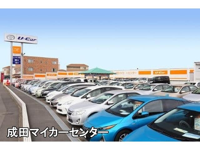 カローラツーリング ハイブリッド　Ｓ　１年間走行無制限保証　ペダル踏み間違い　衝突回避被害軽減　車線逸脱警報機能　メモリナビ　フルセグＴＶ　バックカメラ　ＥＴＣ　クルーズコントロール　ＬＥＤヘッドライト　ＤＶＤ再生　スマートキー（63枚目）
