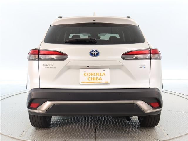 カローラクロス ハイブリッド　Ｚ　１年間走行無制限保証　ペダル踏み間違い　衝突回避被害軽減　車線逸脱警報機能　メモリナビ　フルセグＴＶ　バックカメラ　パノラミックモニタ　ドライブレコーダー　ＥＴＣ　クルーズコントロール（4枚目）