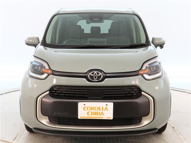 シエンタ ハイブリッドＺ　１年間走行無制限保証　ペダル踏み間違い　衝突回避被害軽減　車線逸脱警報機能　メモリナビ　フルセグＴＶ　バックカメラ　ドライブレコーダー　ＥＴＣ　電源コンセント　クルーズコントロール　電動スライドドア（2枚目）