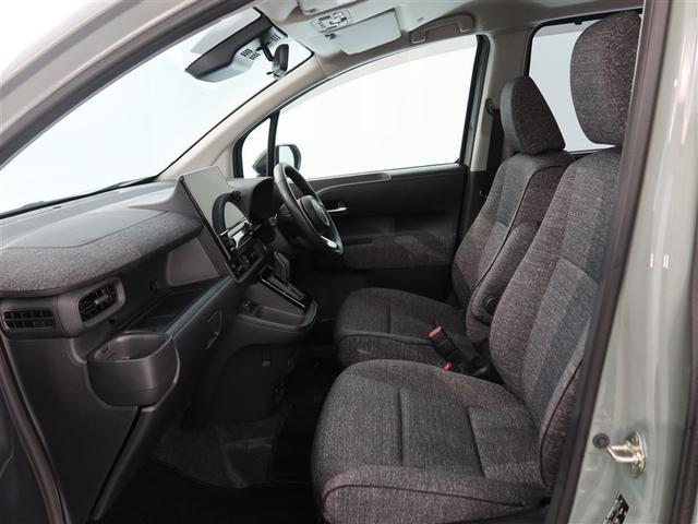 シエンタ ハイブリッドＺ　１年間走行無制限保証　ペダル踏み間違い　衝突回避被害軽減　車線逸脱警報機能　メモリナビ　フルセグＴＶ　バックカメラ　ドライブレコーダー　ＥＴＣ　電源コンセント　クルーズコントロール　電動スライドドア（10枚目）