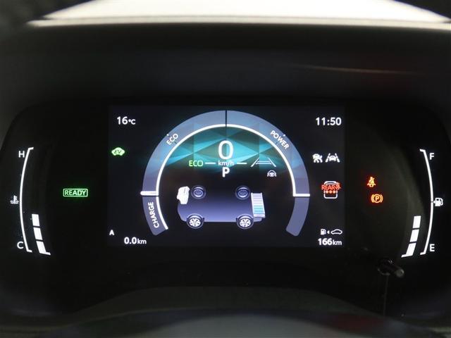 シエンタ ハイブリッドＺ　１年間走行無制限保証　ペダル踏み間違い　衝突回避被害軽減　車線逸脱警報機能　メモリナビ　フルセグＴＶ　バックカメラ　ドライブレコーダー　ＥＴＣ　電源コンセント　クルーズコントロール　電動スライドドア（14枚目）