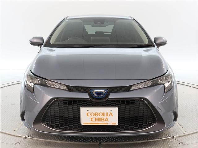 カローラツーリング ハイブリッド　Ｓ　１年間走行無制限保証　ペダル踏み間違い　衝突回避被害軽減　車線逸脱警報機能　メモリナビ　バックカメラ　ドライブレコーダー　ＥＴＣ　クルーズコントロール　ＬＥＤヘッドライト　スマートキー　オートエアコン（2枚目）