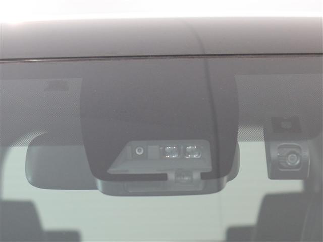 ヴォクシー ＺＳ　煌ＩＩＩ　１年間走行無制限保証　ペダル踏み間違い　衝突回避被害軽減　車線逸脱警報機能　メモリナビ　フルセグＴＶ　バックカメラ　後席用モニター　ドライブレコーダー　ＥＴＣ　クルーズコントロール　電動スライドドア（14枚目）