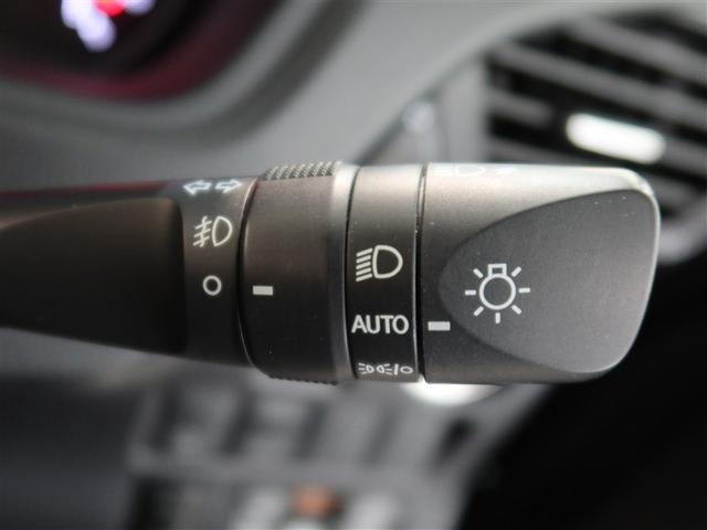 ヴォクシー ＺＳ　煌ＩＩＩ　１年間走行無制限保証　ペダル踏み間違い　衝突回避被害軽減　車線逸脱警報機能　メモリナビ　フルセグＴＶ　バックカメラ　後席用モニター　ドライブレコーダー　ＥＴＣ　クルーズコントロール　電動スライドドア（20枚目）