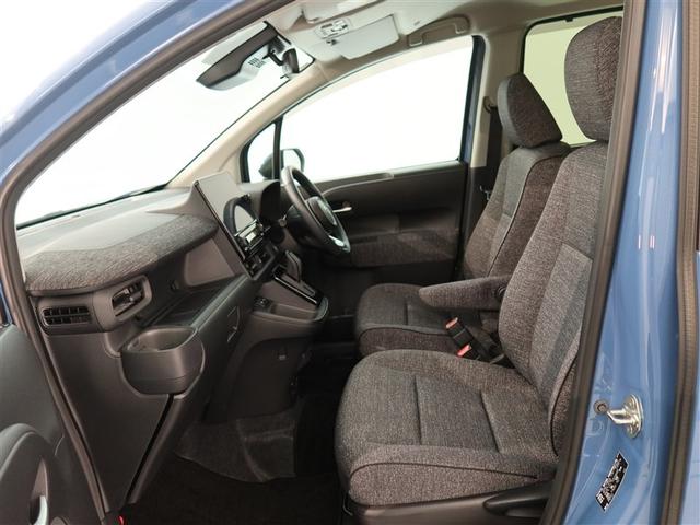 シエンタ ハイブリッドＺ　１年間走行無制限保証　ペダル踏み間違い　衝突回避被害軽減　車線逸脱警報機能　メモリナビ　フルセグＴＶ　バックカメラ　パノラミックモニタ　ドライブレコーダー　ＥＴＣ　電源コンセント　クルーズコントロール（10枚目）