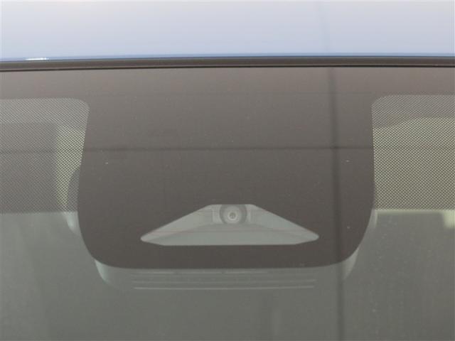 シエンタ ハイブリッドＺ　１年間走行無制限保証　ペダル踏み間違い　衝突回避被害軽減　車線逸脱警報機能　メモリナビ　フルセグＴＶ　バックカメラ　パノラミックモニタ　ドライブレコーダー　ＥＴＣ　電源コンセント　クルーズコントロール（14枚目）